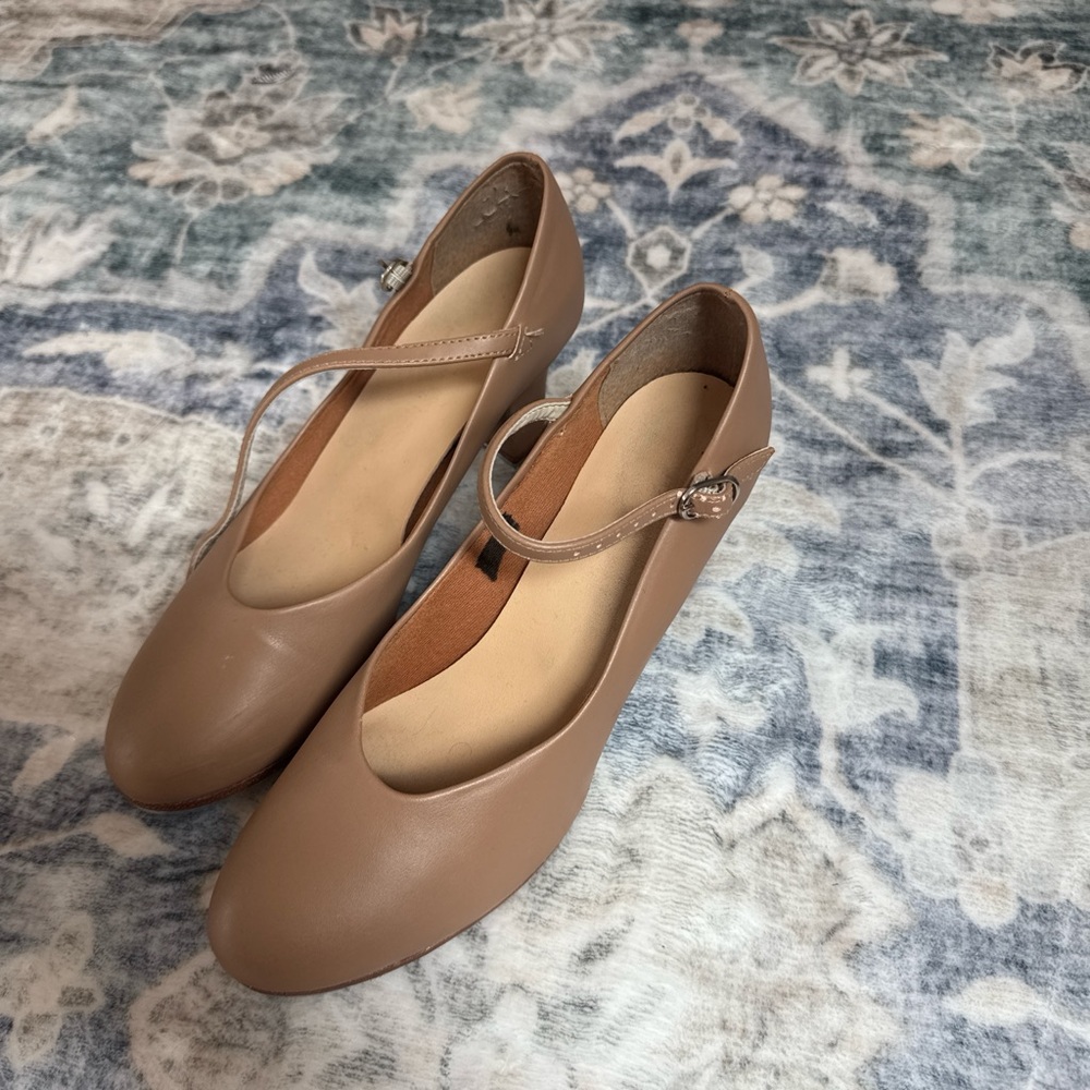 Tan Precision Tap Shoes